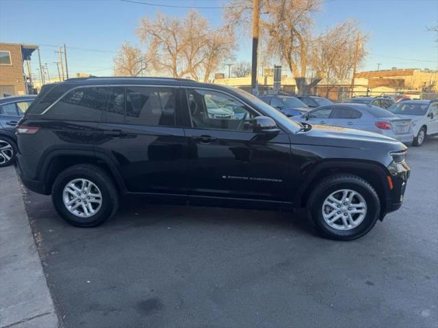 2024 Jeep Grand Cherokee Laredo 4x4