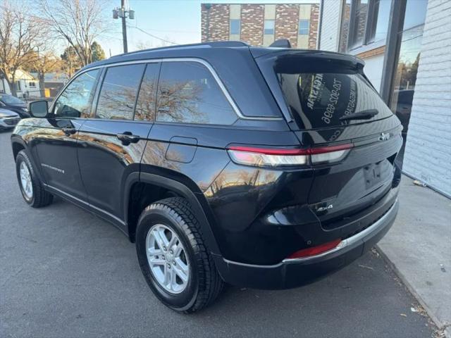 2024 Jeep Grand Cherokee Laredo 4x4