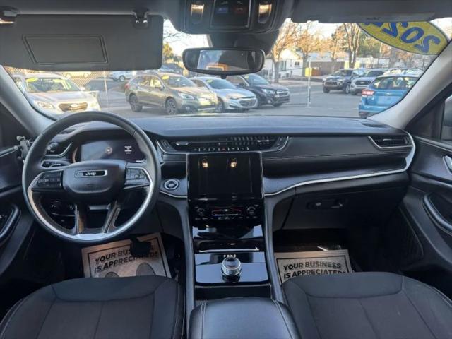 2024 Jeep Grand Cherokee Laredo 4x4