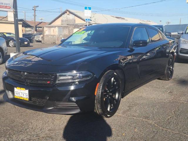 2018 Dodge Charger SXT RWD