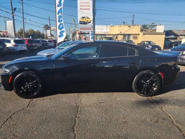 2018 Dodge Charger SXT RWD