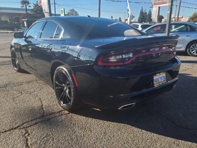 2018 Dodge Charger SXT RWD