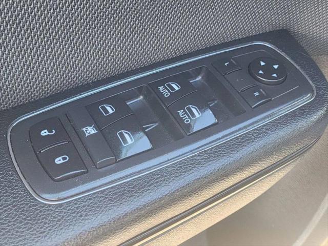 2018 Dodge Charger SXT RWD