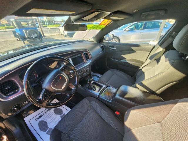 2018 Dodge Charger SXT RWD