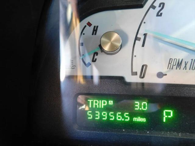 2002 Ford Thunderbird Base