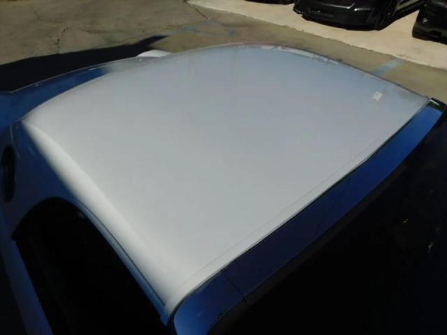 2002 Ford Thunderbird Base