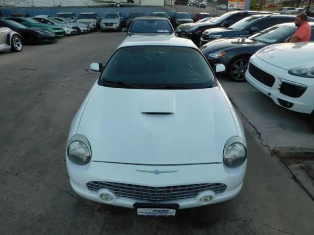 2002 Ford Thunderbird Base