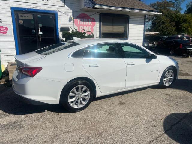 2022 Chevrolet Malibu FWD LT