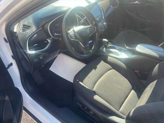 2022 Chevrolet Malibu FWD LT