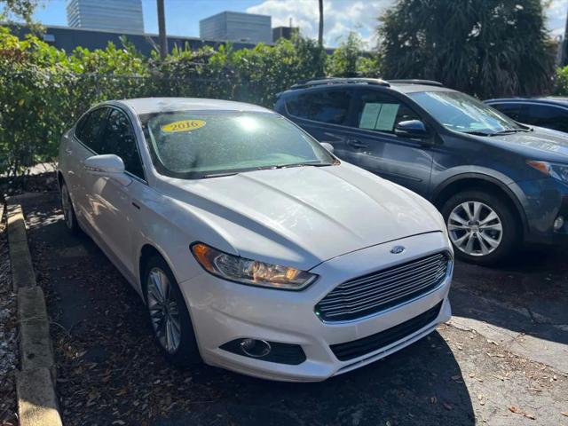 2016 Ford Fusion SE