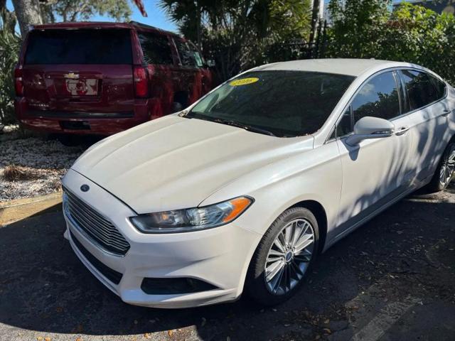 2016 Ford Fusion SE