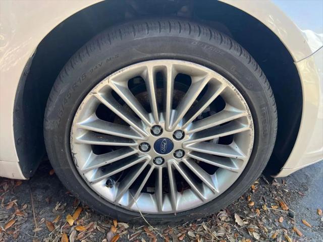 2016 Ford Fusion SE