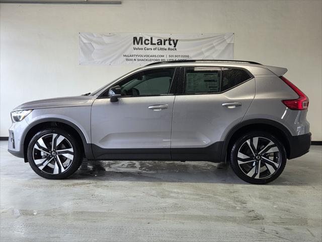 2026 Volvo XC40 B4 Plus