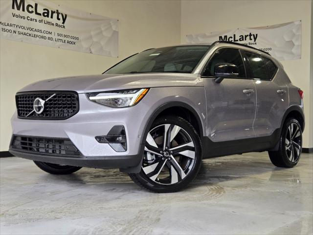 2026 Volvo XC40 B4 Plus