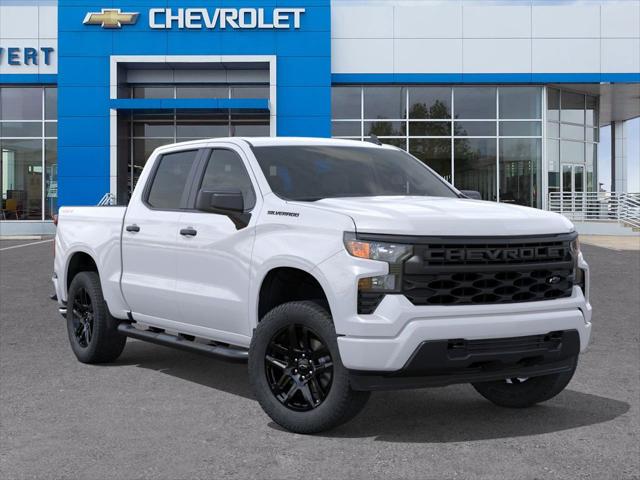 2026 Chevrolet Silverado 1500 4WD Crew Cab Short Bed Custom
