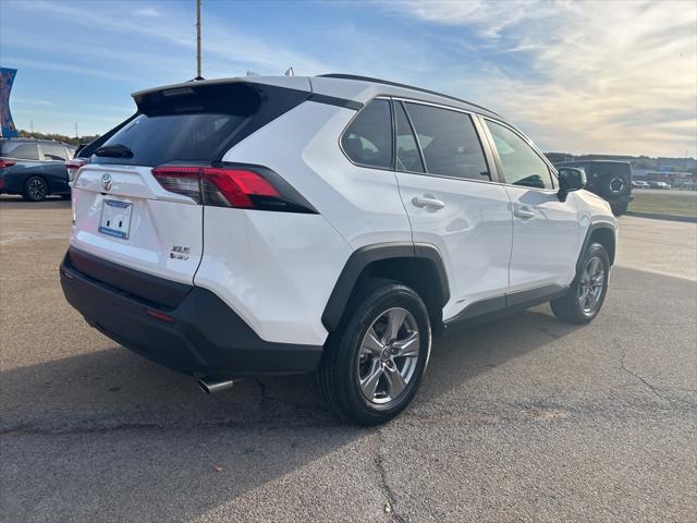 2025 Toyota RAV4 Hybrid XLE