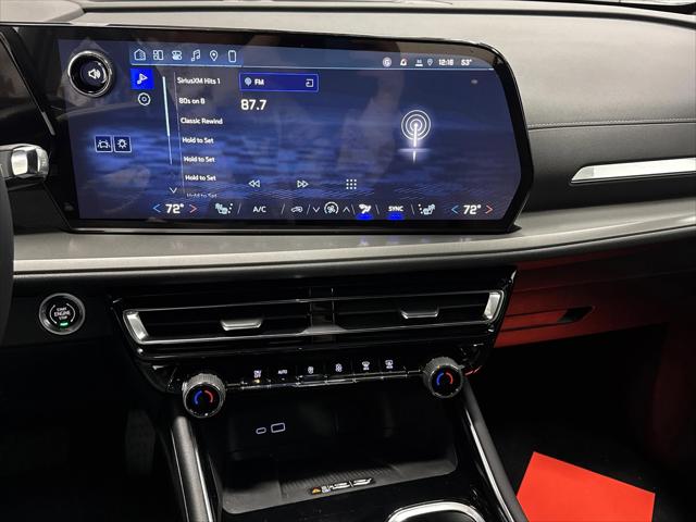 2026 Chevrolet Traverse AWD LT