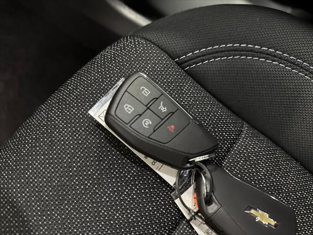 2026 Chevrolet Traverse AWD LT