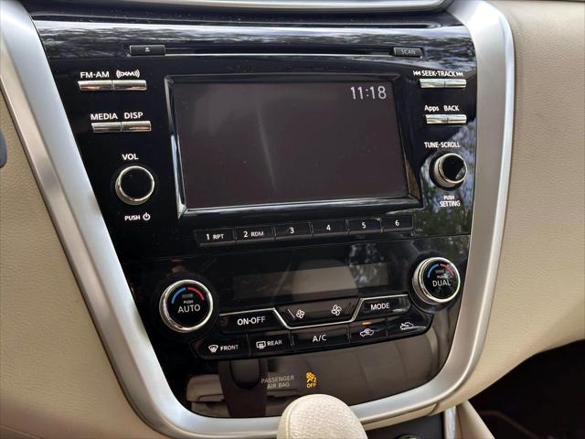 2016 Nissan Murano S [14]