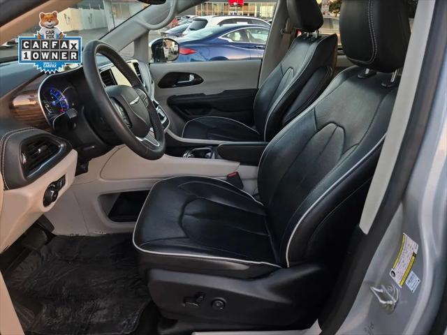 2023 Chrysler Pacifica Hybrid Limited