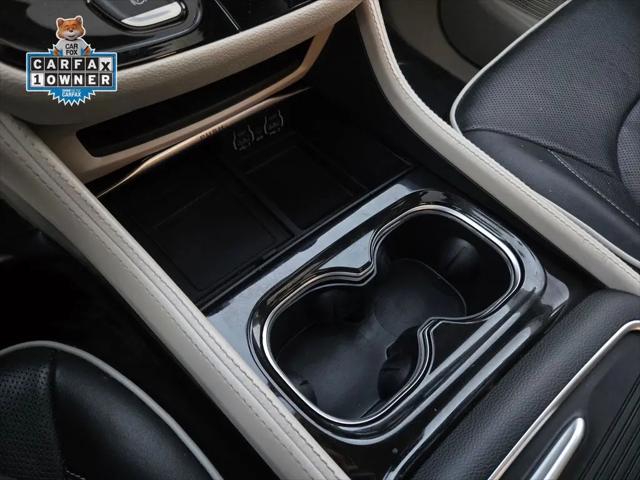2023 Chrysler Pacifica Hybrid Limited