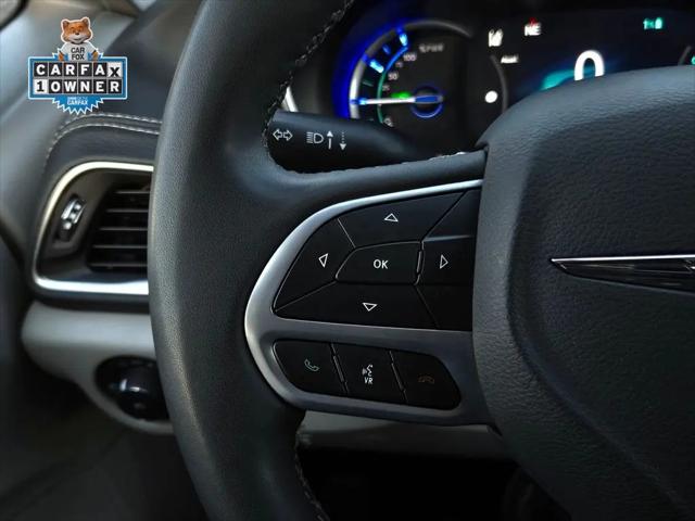 2023 Chrysler Pacifica Hybrid Limited