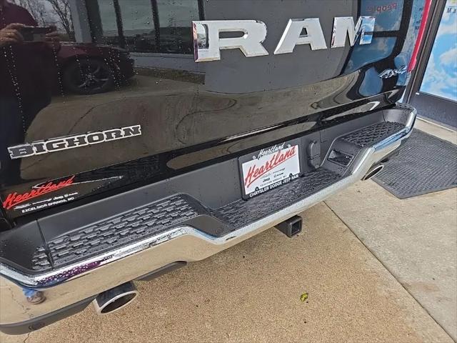 2026 Ram 1500 Big Horn Crew Cab 4x4 5'7" Box
