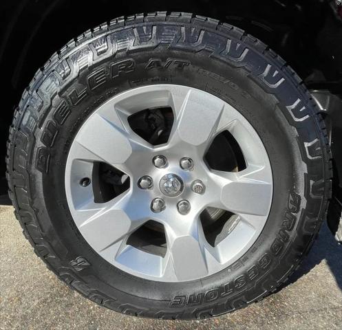 2020 Ram 1500 Lone Star Crew Cab 4x4 5'7" Box