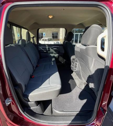 2020 Ram 1500 Lone Star Crew Cab 4x4 5'7" Box