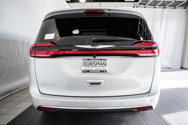 2026 Chrysler Pacifica Pinnacle