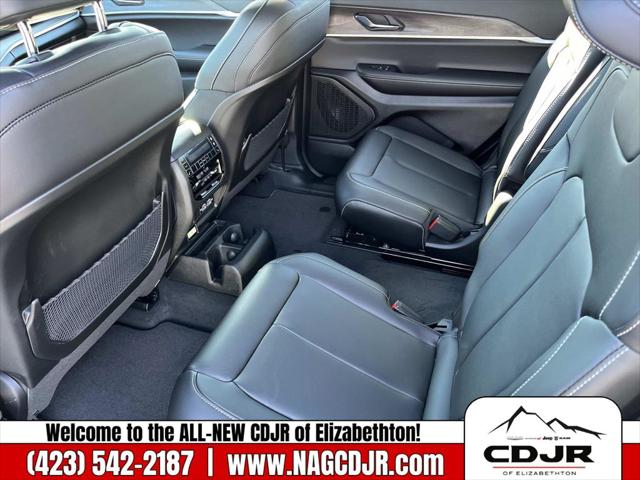 2025 Jeep Grand Cherokee L Limited 4x4