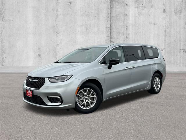 2024 Chrysler Pacifica Touring L 2024 Chrysler Pacifica Touring L