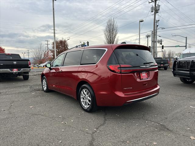 2024 Chrysler Pacifica Touring L 2024 Chrysler Pacifica Touring L