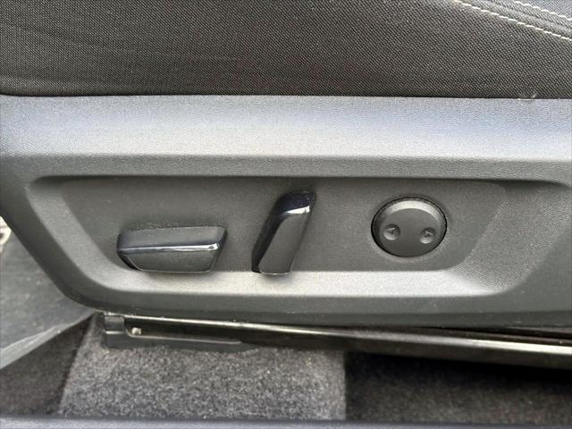 2021 Nissan Rogue SV Intelligent AWD [18]