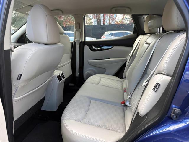 2022 Nissan Rogue Sport SV [13]