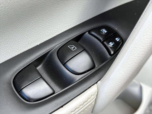 2022 Nissan Rogue Sport SV [16]