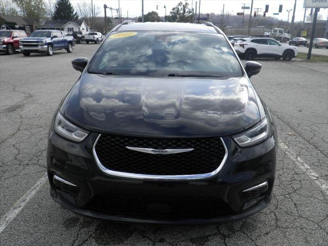 2022 Chrysler Pacifica Touring AWD 2022 Chrysler Pacifica Touring AWD