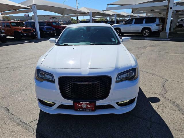 2022 Chrysler 300 Touring L 2022 Chrysler 300 Touring L