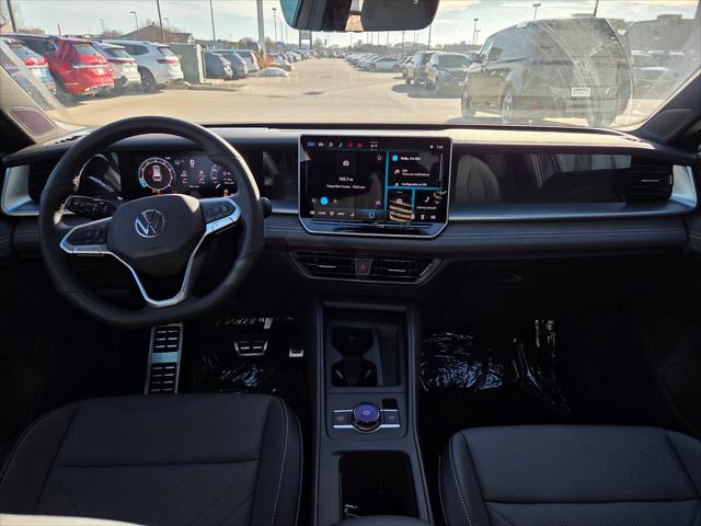 2026 Volkswagen Tiguan SE R-Line Black