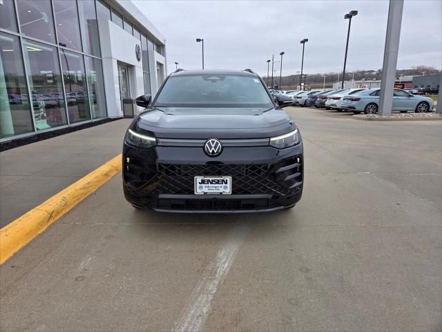 2026 Volkswagen Tiguan SE R-Line Black