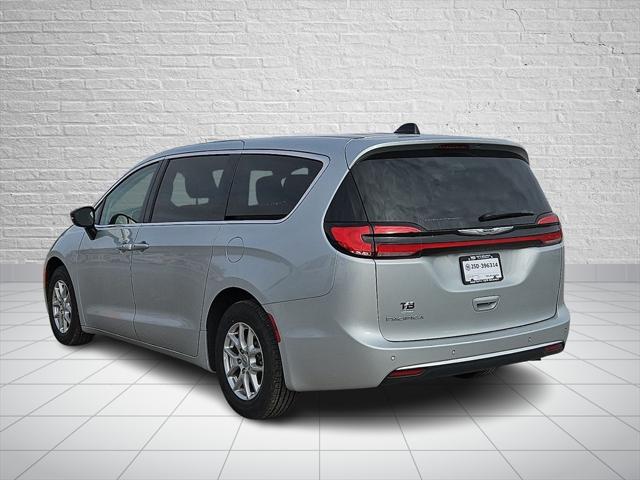 2024 Chrysler Pacifica Touring L 2024 Chrysler Pacifica Touring L