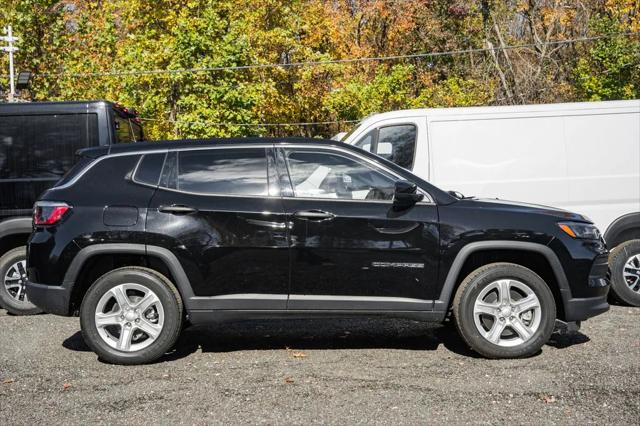 2023 Jeep Compass Sport 4x4 2023 Jeep Compass Sport 4x4