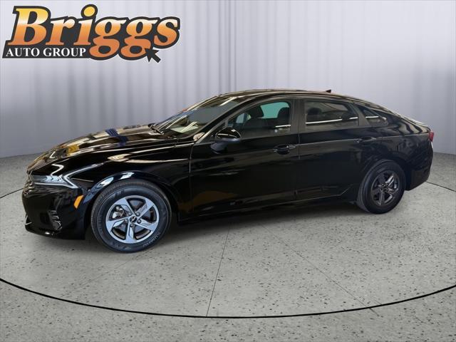 2023 Kia K5 LXS 2023 Kia K5 LXS