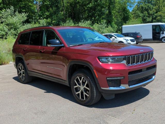 2023 Jeep Grand Cherokee L Limited 4x4 2023 Jeep Grand Cherokee L Limited 4x4