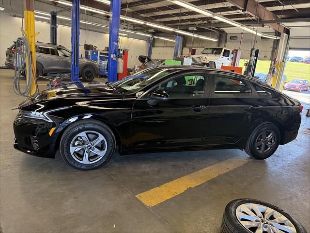 2023 Kia K5 LXS 2023 Kia K5 LXS