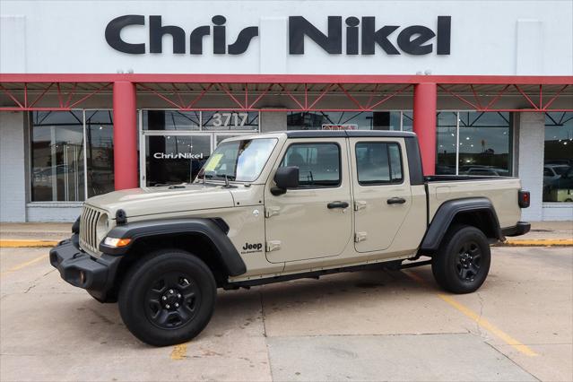 2020 Jeep Gladiator Sport 4X4 2020 Jeep Gladiator Sport 4X4