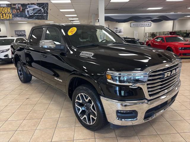2025 RAM 1500 Laramie Crew Cab 4x4 57 Box