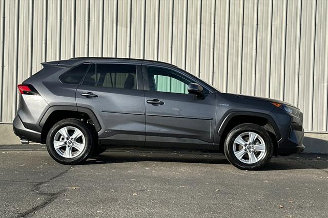 2020 Toyota RAV4 Hybrid LE