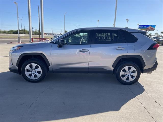 2025 Toyota RAV4 LE 2025 Toyota RAV4 LE