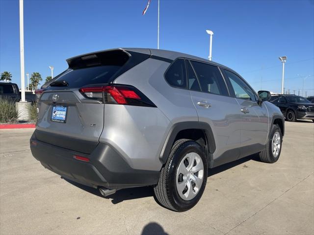 2025 Toyota RAV4 LE 2025 Toyota RAV4 LE